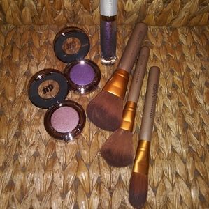 ☃️SALE ☃️LOT URBAN DECAY